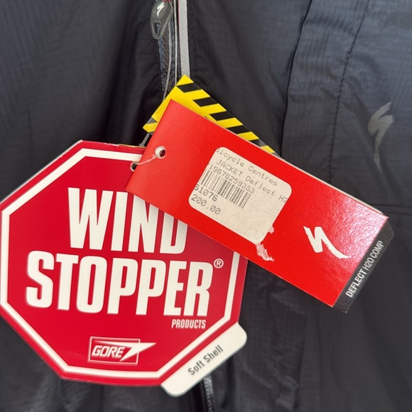 Black reflective cycling coat - Picture 3 of 5